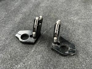 ★売切り★ハンドルクランプ 22.2mm 汎用