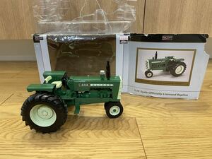 1/16 Oliver 1650 Diesel Tractor With Wide Front