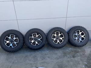 JEEPジープ ラングラールビコン 7.5J17インチET44.45PCD127 5穴 バリ山 BFGoodrich Mud-Terrain T/A KM2 BFグッドリッチ LT255/75