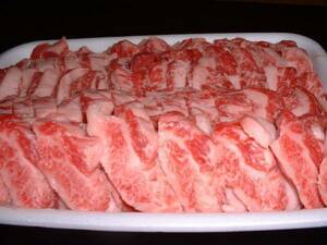 安心・安全、兵庫県のブランド・淡路島で生産された、バラ肉・カルビ　1kg旨い～お肉です「天然塩で旨い～」金・月発送不可。　