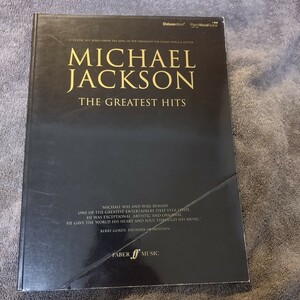 マイケルジャクソン　ピアノ　ヴォーカル　ギターコード譜　輸入楽譜　中古　表紙に折れあり　防水梱包　匿名配送　かんたん決済　ーー