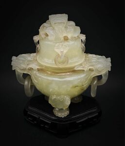 中国美術 古美術品 香炉 龍紋獸足香 青玉香爐 香道具 台座付き