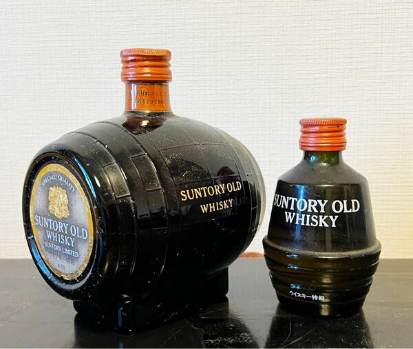 古酒未開栓2本1980sサントリーオールド 樽型ボトル　ウイスキー 特級SUNTORY OLD WHISKY 特級 從価