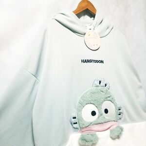 サンリオ　はんぎょどん　新品　レディース　パーカー　ハンギョドン　SANRIO