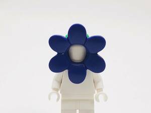 【新品未使用】レゴ　LEGO　ミニフィグ　被り物　コスチューム　花　ナス　茄子