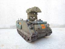 送料込み_委託販売品)M級工房製_アカデミー_1/35_M981_FISTV_砲兵観測車_塗装済み完成品_縦150mm×横100mm×高さ150mm_画像2