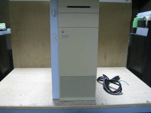 稀少起動可 Apple Macintosh Quadra 950 M4300 68040/33MHz メモリ40MB HDD1GB 専用鍵付属