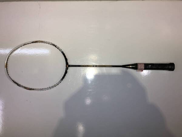 B178.50%off! 廃盤未使用特価! Wilson SX8000J 3U5 バドミントンラケット