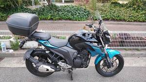 個人出品　ヤマハ FZ25　自賠責ｒ１０年１月付き　タイヤほとんど新品　シールド、キャリア、トップケース付き　２オーナー車