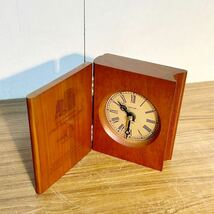 Lasercraft 置時計 木製 ブック型 約18×13.5幅6.5㎝ クォーツ 記念品_画像1