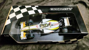 美新品1/18ブラウンGPメルセデスF1　BGP001ジェンソン　バトン#22ブラジルGP2009ミニチャンプスMINICHAMPS限定生産品J.バトン　ミニカー