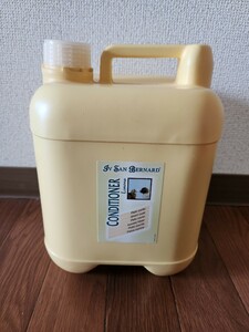 業務用　ペット レモンコンディショナー 5000ml 　犬　リンス　イブサンベルナルド Iv San Bernard 業務用　トリミング　ショートコート