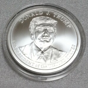 2オンス トランプ 第45代 大統領 銀貨 純銀 ラウンド 箱付き アイテム1の画像2