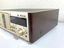 e8341 動作品 TEAC ティアック V-7010 カセットデッキ リモコン/取説付_画像4