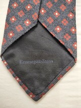 【美品】エルメネジルド・ゼニア Ermenegildo Zegna イタリア製 ネクタイ 小紋柄 シルク ブルーグレー_画像3