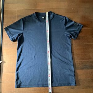 adidas 半袖Tシャツ　Lサイズ