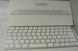 期間限定セール アップル Apple Magic Keyboard シリコン搭載 Macモデル用 Touch ID搭載 日本語JIS ※説明書欠品 MK293J/A