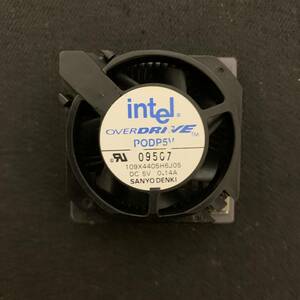 K590　Intel　オーバードライブプロセッサ 　PODP5V83 　SU014　V2.1　動作清掃確認済