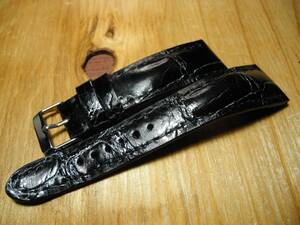 original leather items[ hand made | crocodile |24-18|ML]