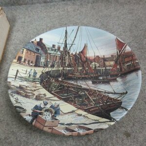 Poole 洋食器 飾り皿 [B23330] 高さ2.5cm 直径21.5cm 船着場 漁港 風景 England 絵皿