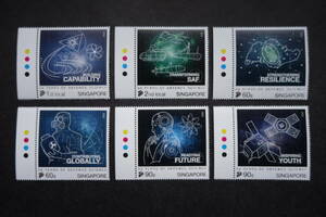外国切手： シンガポール切手「国防研究機関50年」 6種完 未使用