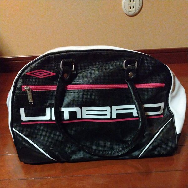 UmBROエナメルバック スポーツバッグ