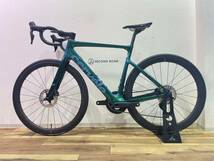 ■新車・展示品■Cervero サーベロ CALEDONIA 5 カレドニア Disc 2023 ULTEGRA アルテグラ R8170 Di2 電動コンポ RESERVE44 ロードバイク_画像2