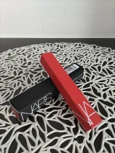 【美品】ＮＡＲＳ　パワーマットリップスティック　＃137　ROCKET　QUEEN　☆ 　1度使用のみ　