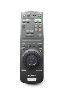  ★松 kk 32 除菌・簡易清掃済 SONY ビデオ　リモコン　RMT-V235A 赤外線発光確認済☆★ 