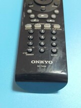 06島55　 除菌・清掃済　 ONKYO オンキョー オーディオ リモコン RC-740M 　赤外線発光確認済_画像2