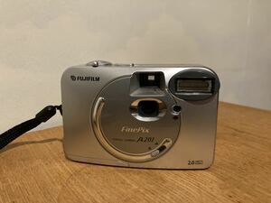 FUJIFILM コンパクトデジタルカメラ デジタルカメラ FinePix A201 3V ジャンク品