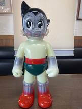 Big Scale Astro Boy secretbase 鉄腕アトム　手塚　ソフビ　シークレットベース　_画像1