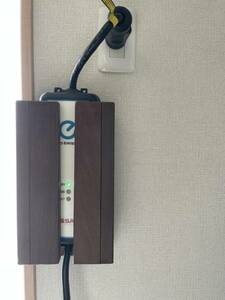 自作! リーフ 充電器 スタンド ボックス 置台