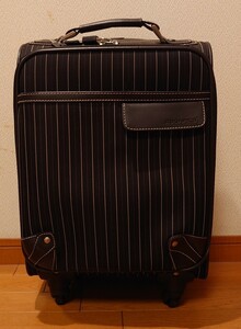 Siffler　シフレ　スーツケース　キャリケース　キャリーバッグ　鍵付き　ビジネストラベル 　キャリーケース　中古品　ストライプ