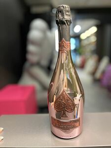 【未開栓】ARMAND DE BRIGNAC アルマン・ド・ブリニャック ブリュット ロゼ ピンク シャンパン 750ml 12.5%