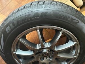 ブリザックVRX2 アルミホイール スタッドレスタイヤ215/60R17