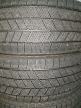 ブリヂストン ブリザック　VRX3　 215/65R16　極上中古4本セット_画像2