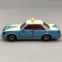 TOMICA トミカ No.55 TOYOTA CROWN トヨタ クラウン 無線タクシー はたらくくるま 1/63 TOMY トミー 1987 青 白 日本製 ミニカー おすすめ_画像4