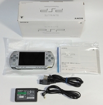 PSP-2000ZS クライシスコア ファイナルファンタジーⅦ 同梱版 FFⅦ 10th Anniversary LIMITED_画像6