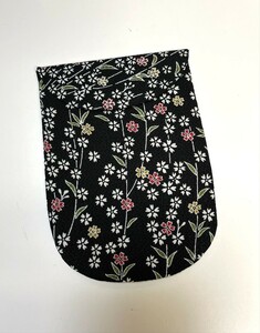 花とら●リサイクル和装小物　　足袋入れ　未使用品　超美品　黒　　　　　　　240112