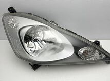 割れ無 ホンダ フィット GE6 GE7 GE8 前期 純正 HID ヘッドライト フィット RS 左右セット STANLEY P6869 バラスト付き 刻印7 (B120)_画像5