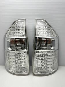 送料無料 NOAH ノア ZRR70/ZRR75 前期 純正 OP クリア テールランプ LED テールライト 左右セット ICHIKOH 28-198 (Q95)