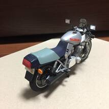 タミヤ「ＳＵＺＵＫＩ　ＧＳＸ１１００Ｓ　ＫＡＴＡＮＡ」１／１２完成品_画像4