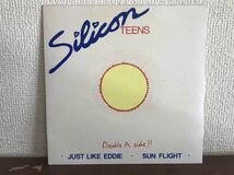 SILICON TEENS JUST LIKE EDDIE SUN FLIGHT UK盤　MUTE RECORDS シングル　レコード　綺麗目　80‘s NEW WAVE シンセポップ_画像1