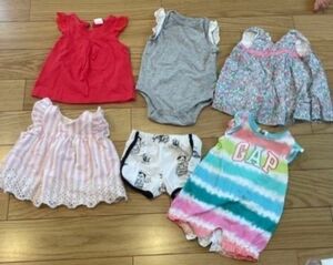 GAP多め女の子ベビー服　トップスまとめ売り　60ー70サイズくらい ベビー服 女の子 キッズ服 子供服