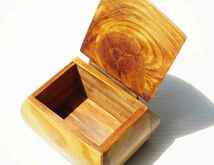◆ ヨーロッパ雑貨 ウッドボックス 木製 小物入れ 9.0×11.6㎝/ビンテージ アンティーク レトロ インテリア オブジェ ハンドメイド 箱_画像6