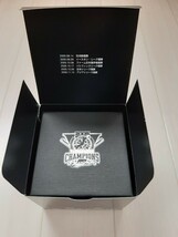 G-SHOCK/Gショック　GW-002JLOTTE-8AJF　電波ソーラー　千葉ロッテマリーンズ優勝限定　腕時計/ウォッチ_画像4