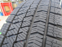 １４インチ中古スタッドレスセット　175/70R14　ブリヂストン　VRX2　5.5-14　4H100　+42　vitale_画像9