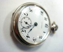 美品 機械遺産登録、国産初めての腕時計に使われたムーブメント、 精工舎銀製ローレル LAUREL 懐中時計 日常使い可能な稼働品の出品です。_画像2