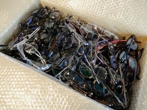 未検品 メガネ 大量 おまとめセット！ その16 約3.7キロ分 メーカー色々 ノーブランドメイン 一部 JINS / Zoff 含む 現状渡し
